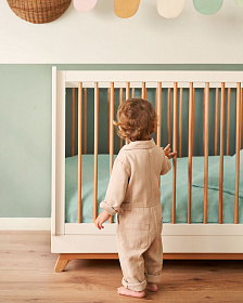 Maralis Детская кроватка из массива бука с белой отделкой 70 x 140 см