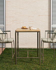 Salguer Барный столик из массива акации и коричневой стали Ø 70 x 70 см